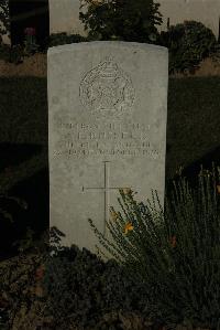 Caterpillar Valley Cemetery Longueval - Russell, A E