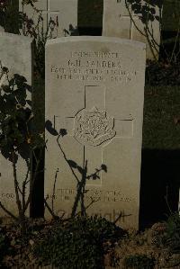 Caterpillar Valley Cemetery Longueval - Sanders, George Henry