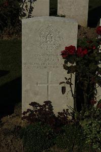 Caterpillar Valley Cemetery Longueval - Scott, William