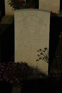 Caterpillar Valley Cemetery Longueval - Screen, Albert Daniel