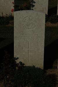 Caterpillar Valley Cemetery Longueval - Shaddick, Arthur Edward