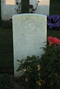 Caterpillar Valley Cemetery Longueval - Sharp, Fred