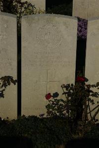 Caterpillar Valley Cemetery Longueval - Shields, Alexander