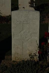 Caterpillar Valley Cemetery Longueval - Sims, F