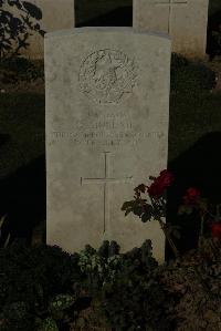 Caterpillar Valley Cemetery Longueval - Sinclair, D