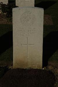 Caterpillar Valley Cemetery Longueval - Speak, W H