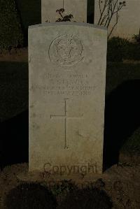 Caterpillar Valley Cemetery Longueval - Stanger, T