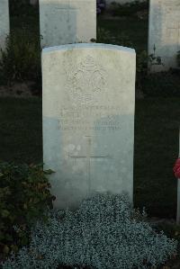 Caterpillar Valley Cemetery Longueval - Stevenson, J