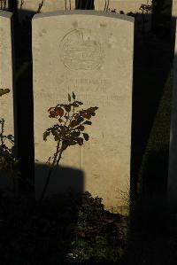 Caterpillar Valley Cemetery Longueval - Taylor, F H