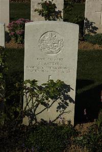 Caterpillar Valley Cemetery Longueval - Taylor, S