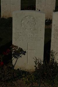 Caterpillar Valley Cemetery Longueval - Tennent, D