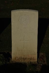 Caterpillar Valley Cemetery Longueval - Thear, Charles William