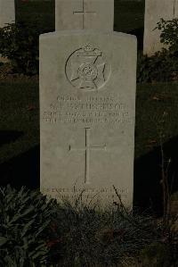 Caterpillar Valley Cemetery Longueval - Thompson, C F W