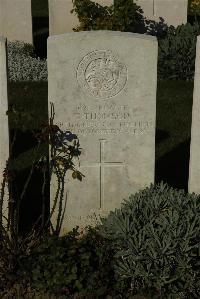 Caterpillar Valley Cemetery Longueval - Thomson, Thomas