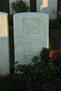 Caterpillar Valley Cemetery Longueval - Trimmer, Frederick George