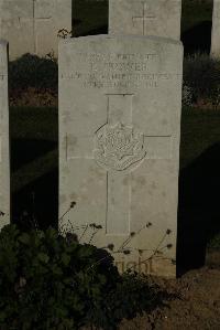 Caterpillar Valley Cemetery Longueval - Trower, E