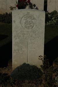 Caterpillar Valley Cemetery Longueval - Tweedale, Thomas