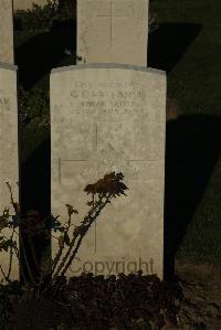 Caterpillar Valley Cemetery Longueval - Vallance, G C