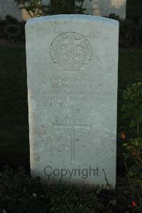 Caterpillar Valley Cemetery Longueval - Walsh, M