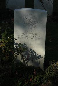 Caterpillar Valley Cemetery Longueval - Webb, H O