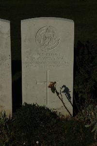 Caterpillar Valley Cemetery Longueval - Weston, A C