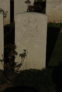 Caterpillar Valley Cemetery Longueval - Whiterod, J B