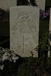 Caterpillar Valley Cemetery Longueval - Wickes, E A