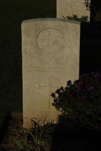 Caterpillar Valley Cemetery Longueval - Williams, J