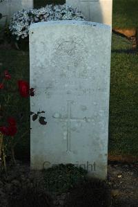 Caterpillar Valley Cemetery Longueval - Willis, Fred