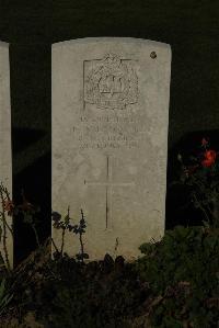 Caterpillar Valley Cemetery Longueval - Wilson, F