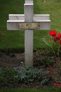 Bethune Town Cemetery - Amici, 