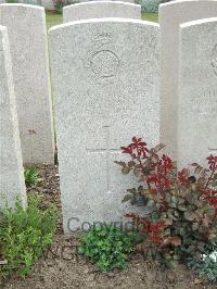 Bethune Town Cemetery - Bannister, Robert