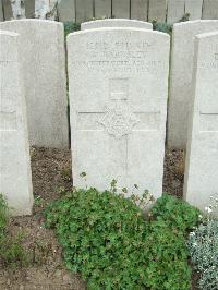 Bethune Town Cemetery - Barnsley, Alfred