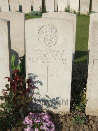 Bethune Town Cemetery - Barratt, John Robert