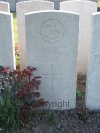 Bethune Town Cemetery - Benwell, George Alan