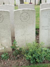 Bethune Town Cemetery - Bertram, Charles