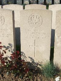 Bethune Town Cemetery - Bingham, John Henry