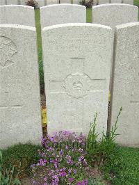 Bethune Town Cemetery - Bloomfield, Harry William