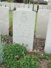 Bethune Town Cemetery - Boddy, J