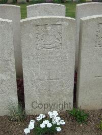 Bethune Town Cemetery - Bramall, Victor