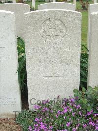 Bethune Town Cemetery - Brazil, George Thomas