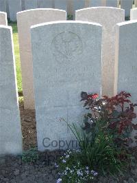 Bethune Town Cemetery - Brindley, George Harold