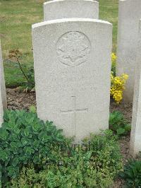 Bethune Town Cemetery - Britton, Joseph James