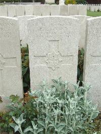 Bethune Town Cemetery - Bryant, Ernest Robert