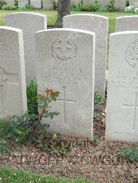 Bethune Town Cemetery - Bugden, Reginald Harry