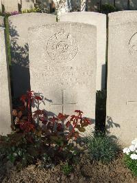 Bethune Town Cemetery - Burn, William Edward