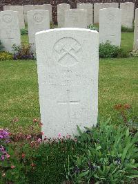 Bethune Town Cemetery - Burridge, Henry Gardiner