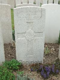 Bethune Town Cemetery - Burrows, Alexandra