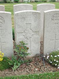 Bethune Town Cemetery - Callard, Sidney Abraham