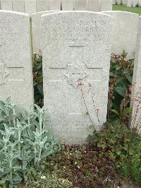 Bethune Town Cemetery - Cambridge, George William